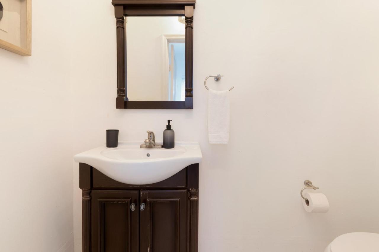 Apartment Roami At Bayview Place